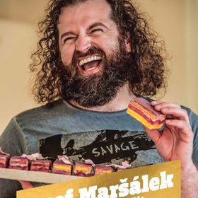 Josef Maršálek vydal svou první autobiografickou knihu Péct, milovat a žít.
