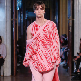 Vojtěch je bratrancem známé české modelky Ester Berdych Sátorové, manželky profesionálního tenisty Tomáše Berdycha.