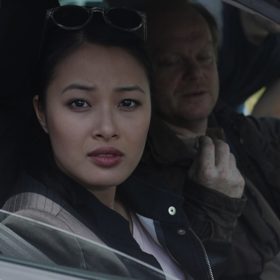 Kriminální drama Miss Hanoi se odehrává v malém příhraničním městě, kde je silná vietnamská komunita. Zkušený vyšetřovatel se spojí s místní ambiciózní vietnamskou policistkou, aby vyšetřili smrt mladého vraha. Jedná se o první český film, který vykresluje vietnamskou komunitu žijící u nás.