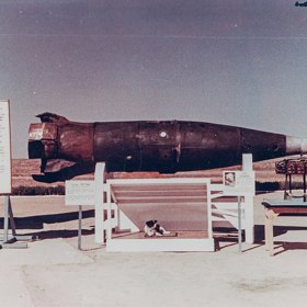 Hlava rakety R-5A, 1957, cvičiště Kapustin Jar.