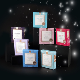 FOREO UFO masky: 30% OFF
Masky lze koupit s účinky pro každou příležitost, od vyživujících noční péče až po vysoce hydratační masky, díky těmto UFO aktivovaným maskám můžeme dosáhnout zářivé pleti během pouhých 90 vteřin. Masky jsou vytvořeny v Koreji, epicentru textilních masek, a jsou vyrobeny z jemného mikrovlákna. Každé složení je určeno přesně pro řešení probému a plné ryzích ingrediencí pro umocnění krásného vzhledu pleti.