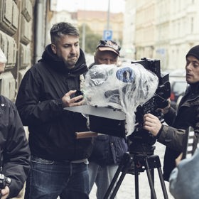 Cesta ke svobodě je novým pohledem na revoluční rok 1989, který dosud zůstával skrytý na fotografických negativech.