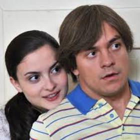 Komedie s originální zápletkou, v níž si věčně svobodný profesor češtiny Petr, díky třídnímu srazu uvědomí, že jediná dívka, kterou kdy miloval, byla jeho spolužačka Eliška.