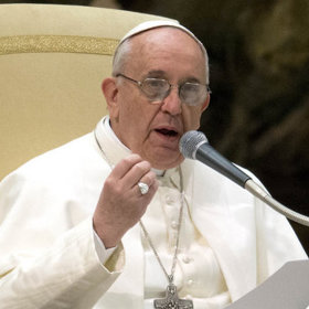 Režisér Paolo Sorrentino přichází se sérií Nový papež, která startuje na HBO GO 10. ledna a na HBO 14. ledna.