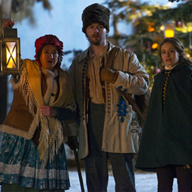 Vypraví se princeznu Michaelu hledat. Cestou se k němu přidá šikovný skřítek. Za sladkou buchtu poskytne Martinovi dobré rady a hodně veselou společnost. 