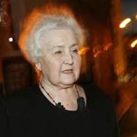 Poté následovala krátká angažmá na dalších dvou pražských scénách. 