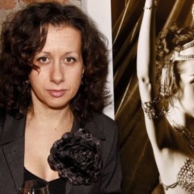 Pro Českou televizi moderovala pořady Ženský hlas (2002), Dvojhlas (2003), Nejhorší vyhrává a Pavlač Ester Kočičkové (2008).