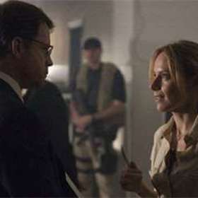 Akční thriller Zelená zóna odehrávající se v Iráku. Byl natočen roku 2010 a v hlavních rolích zazářili Matt Damon, Greg Kinnear a Amy Ryan.