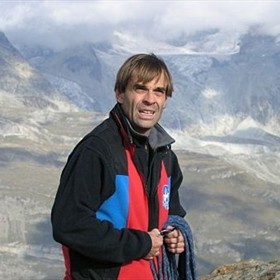 Miroslav Etzler se bál natáčení v ledové vodě. Aby si však zachoval před dětmi důstojnost, nesměl to dát na sobě znát. 