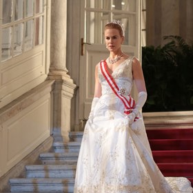 Grace, kněžna monacká je koprodukční životopisný film z roku 2014 pojednávající o životě herečky a monacké kněžny Grace Kelly.