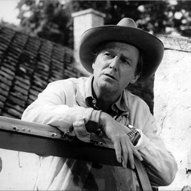 Tehdejší soudruhy ve schvalovací komisi nejvíce dráždil předseda JZD, neboť nosil kovbojský klobouk.