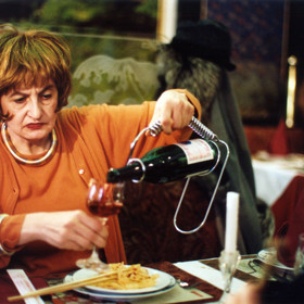 Holubová trpí endogenními depresemi, které byly podle ní důvodem jejího alkoholismu.