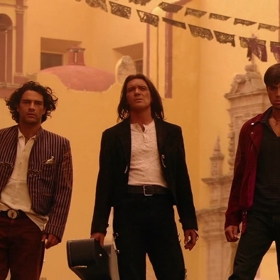 Tenkrát v Mexiku je americko-mexický film režiséra Roberta Rodrigueze z roku 2003. Jde o závěrečný díl trilogie o El Mariachim. Prvními dvěma díly jsou Desperado a El Mariachi.