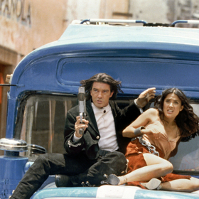 El Mariachi je poznamenán tragédií a uchýlil se k odloučenému životu v ústraní.