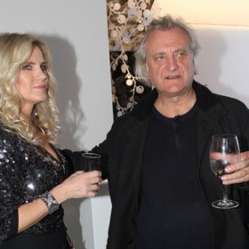 Z manželství se narodili synové Milan a Dalibor. Na počátku 80. let si Bořka Šípka vybrala v Nizozemsku italská designérská nábytkářská firma Driade jako jednoho ze svých dvorních návrhářů. Firma zajistila masivní reklamní kampaň a prodávala jeho produkty. Rychle přibývaly i další významné světové firmy.