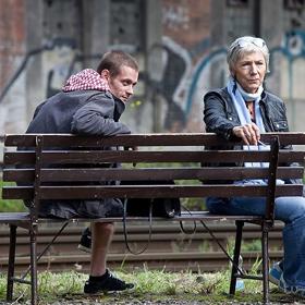 Profesor Alexandr Hronek ztratil zaměstnání na gymnáziu, které se změnilo na školu marketingu.