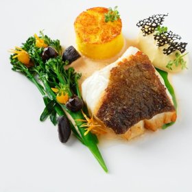 Augustine Restaurant vždy vsází na to nejlepší, tudíž si návštěvu v ní užijí opravdoví gurmáni. Servis je vždy stoprocentní a chuť jídel dokonalá.