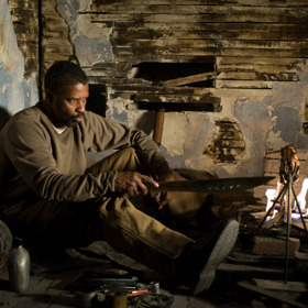 Kniha přežití je postapokalyptický sci-fi film, který se odehrává v roce 2044. Hlavní roli v něm hraje Denzel Washington. V originálu se film jmenuje The Book of Eli. V arabském a hebrejském jazyce je Eli ekvivalentem pro označení Boha.