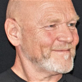 Menší roli si zahrál i Marek Vašut.