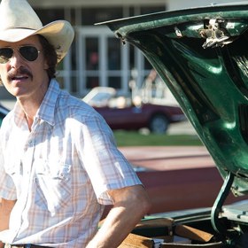 Klub poslední naděje je americké drama natočené podle skutečné události. Hlavními představiteli jsou Matthew McConaughey, Jennifer Garner a Jared Leto. 