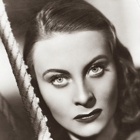 Michèle Morgan, rodným jménem Simone Renée Roussel byla francouzská herečka, která byla považována za jednu z nejlepších francouzských hereček dvacátého století.