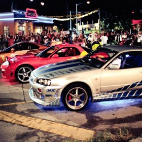 Přesto získá Dominicovu přízeň, když ho zachrání před policejním zátahem.