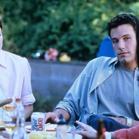 Je šarmantní, cílevědomý a díky svému atraktivnímu vzhledu nemá ani nouzi o ženy.