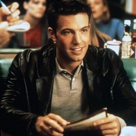 Buddy je společníkem v úspěšné reklamní agentuře.