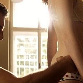 Tomáš čelí dívčinu obvinění, ale i dávné zradě, jíž se dopustil na kamarádovi, když mu přebral ženu.