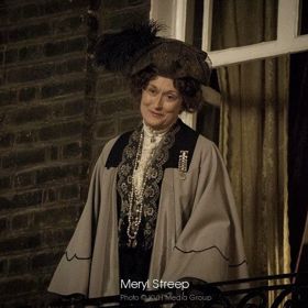 Maud Wattsová už od dětství pracuje v londýnské prádelně.