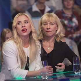 V prosinci 2008 vyhrála s Janem Onderem třetí řadu televizní taneční soutěže České televize StarDance ...když hvězdy tančí.