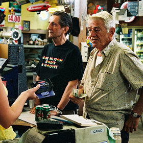 V domově důchodců se děje něco zlověstného a je potřeba to napravit.