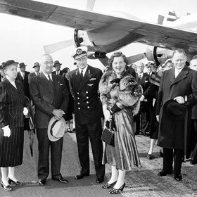 Ještě před nástupem na trůn musela během několika týdnů na podzim roku 1947 a poté ještě 1948 zastupovat svou matku jako regentka z důvodu její nemoci, během níž nebyla schopná vykonávat panovnické povinnosti.