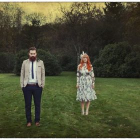 Pocit osamělosti můžeme cítit v prázdném vztahu.