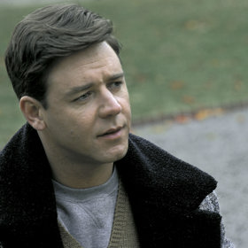 Nash poté, co prohraje v deskové hře, pronese: "Táhl jsem první, měl jsem vyhrát," odkazuje na matematikovu teorii her.