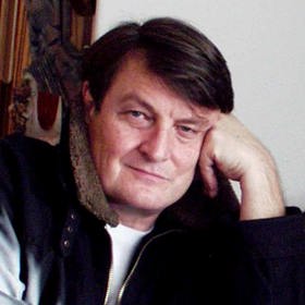 Byl dlouholetým vedoucím Orchestru Ladislava Štaidla, kapely, která doprovázela zpěváka Karla Gotta, také bývalým přítelem zpěvačky Ivety Bartošové, se kterou měl syna Artura.