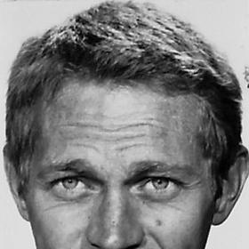 V pouhých 50 letech podlehl Steve McQueen rakovině plic