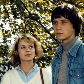 Jak svět přichází o básníky je česká filmová komedie z roku 1982 a první díl básnické hexalogie režiséra Dušana Kleina. 