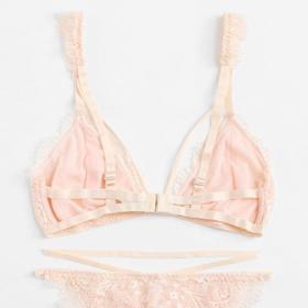 Pastelové barvy budou slušet blondýnkám. V tomto něžném provedení budete za vílu. 