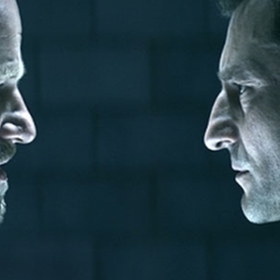 Ten je nyní pověřen vyšetřováním případu. Také on stojí před volbou, zda letitému sokovi oplatit dávné pokoření nebo zůstat věren profesní cti, odmítající směšovat věci soukromé s pracovními.