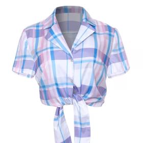 Pokud se chlubíte perfektní postavou, tak tato košile bude pro vás jako dělaná. S touto košilí se zavazováním nad pupíkem a třeba džínovými kraťásky budete mít jednoduchý festivalový outfit.