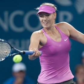 Díky tomu pronikla do elitní světové desítky. Následovaly tituly z US Open 2006 a Australian Open 2008. Od srpna 2008 nehrála téměř dalších deset měsíců pro zranění ramene, kvůli kterému podstoupila v říjnu téhož roku operaci.