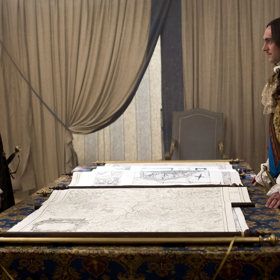 Mezi oběma bratry ale panuje často velké napětí. Filip by se chtěl totiž vymanit z bratrova vlivu a něco dokázat. Něčím se proslavit.