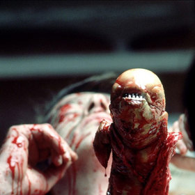 ...po několika hodinách vám prorazí hrudník tohle miminko.