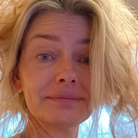 Neváhá se ale ani ukázat bez nalíčení....