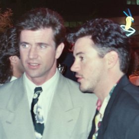  Zlatý glóbus obdržel za své herecké výkony v seriálu Ally McBealová (2001) a ve filmu Sherlock Holmes (2009).