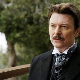 Příběh sleduje Roberta Angiera a Alfreda Bordena, rivaly a jevištní kouzelníky, v Londýně na počátku 20. století. 