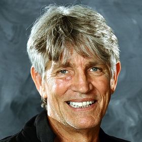 Herecké začátky Erica nebyly jednoduché. Silně ho poznamenala těžká autonehoda, která mu zanechala velkou jizvu na tváři. 