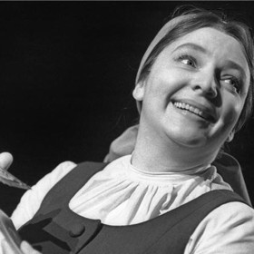 V Jiráskově Lucerně si v roce 1964 zahrála Kláskovou.