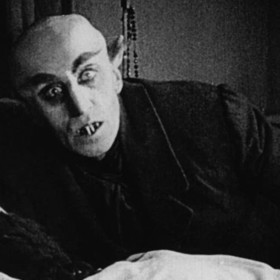 Bylo jím inspirováno i mnoho filmů, jako třeba Upír Nosferatu...